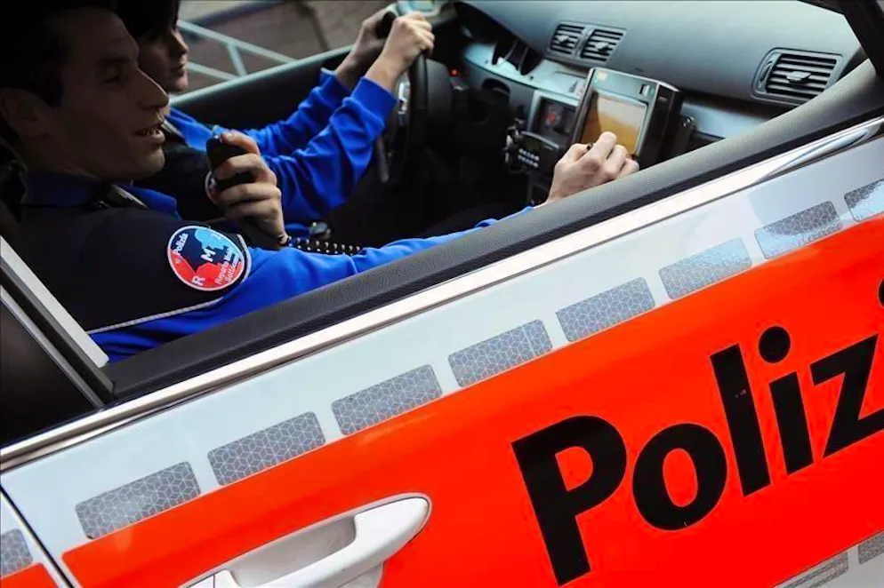 Ne ha dato notizia la polizia cantonale