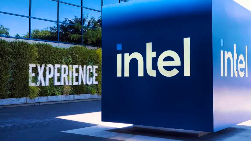 The Japanese Softbank Group buys Intel shares worth around two billion dollars. (archive picture)