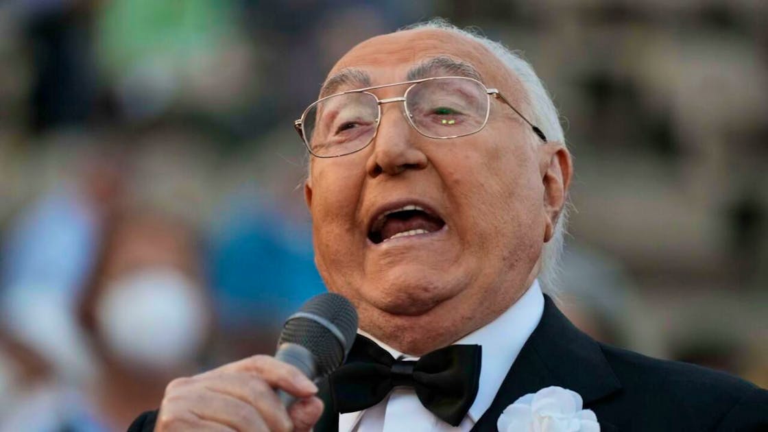 Arte, cultura, intrattenimento Italia: aperta camera ardente per Pippo Baudo a Militello