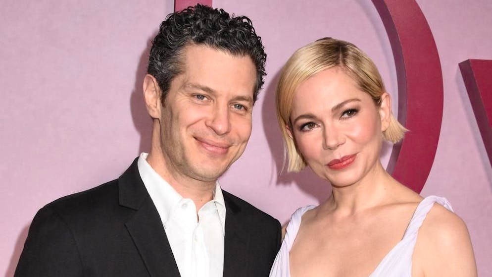 Confermata la nascita di una bimba. Michelle Williams parla per la prima volta di maternità surrogata: «Merito di Christine»