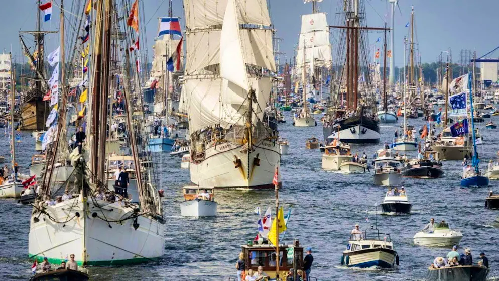 Hundreds of historic sailing ships are currently taking part in "Sail Amsterdam".