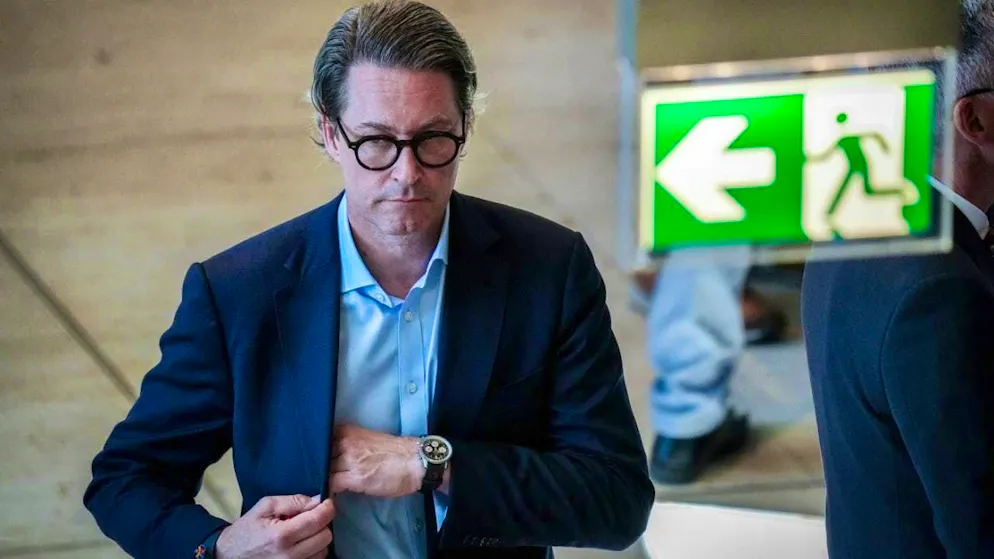 ARCHIVE - Andreas Scheuer, CSU member of the Bundestag and former federal transport minister, arrives for a vote on the sidelines of the Bundestag session. Photo: Kay Nietfeld/dpa/Archive image