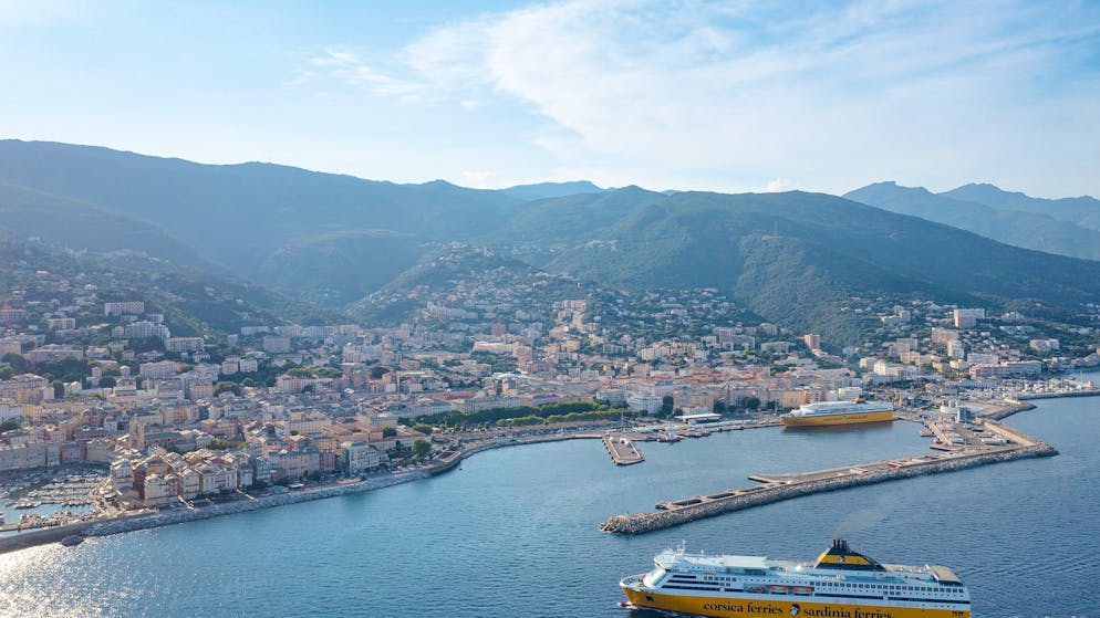 Ferienärger für Schweizer Familie. Corsica Ferries verärgern Reisende mit häufigen Absagen
