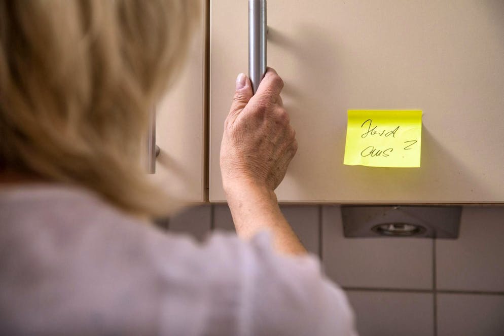 I ricercatori sperano che il litio possa rallentare la progressione dell'Alzheimer in futuro (immagine simbolica).