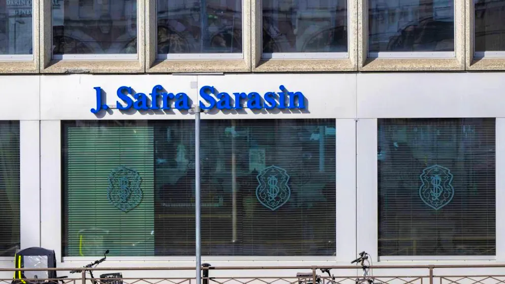 Fined 3.5 million Swiss francs for inadequate money laundering controls: Basel-based Bank J. Safra Sarasin. (archive picture)