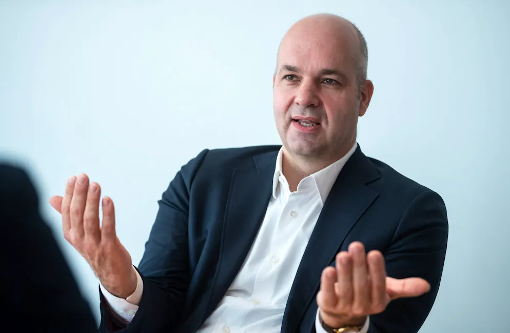 «Respektlos»: Idee für Rentner-Pflichtjahr stösst auf Kritik - Gallery. DIW-Präsident Marcel Fratzscher zieht mit einem Vorschlag für eine Rentner-Pflichtjahr Kritik auf sich. (Archivbild)