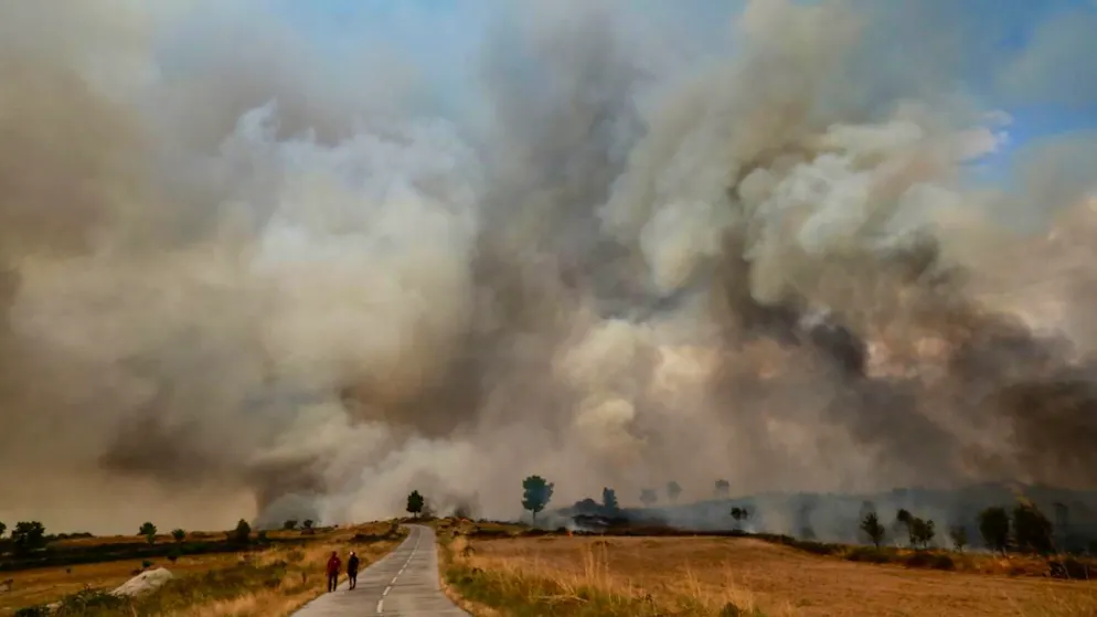 Le fiamme mietono un'altra vittima in Portogallo.