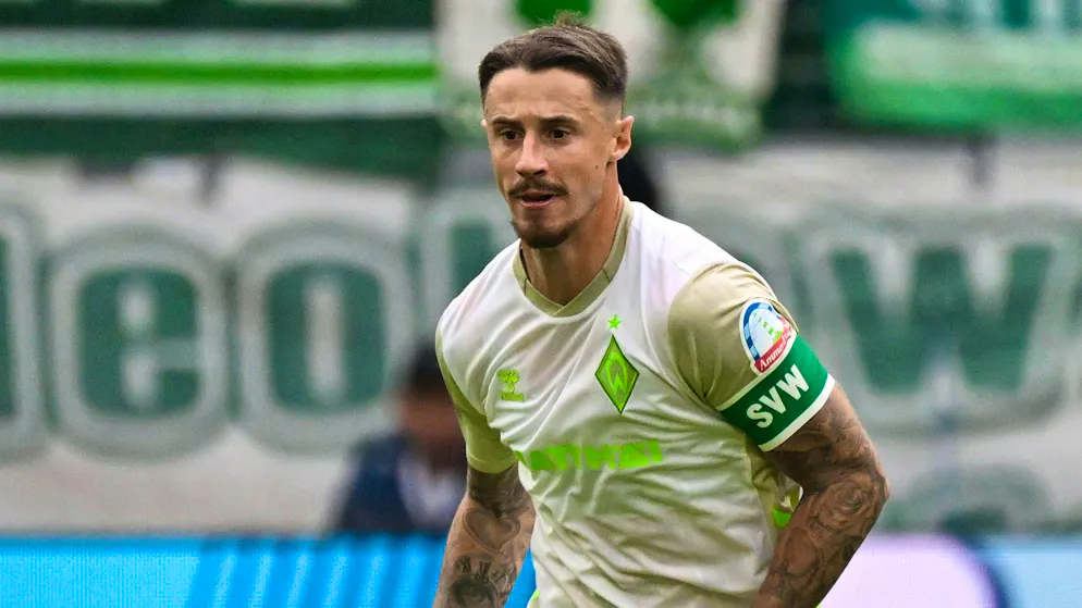 Marco Friedl and Werder Bremen lose 1:4 against Frankfurt in the Bundesliga opener.