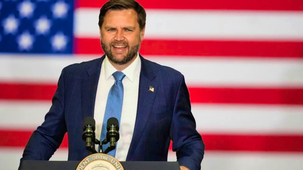 ARCHIVE - Vice President JD Vance speaks during a visit to ALTA Refrigeration Inc. photo: Brynn Anderson/AP/dpa