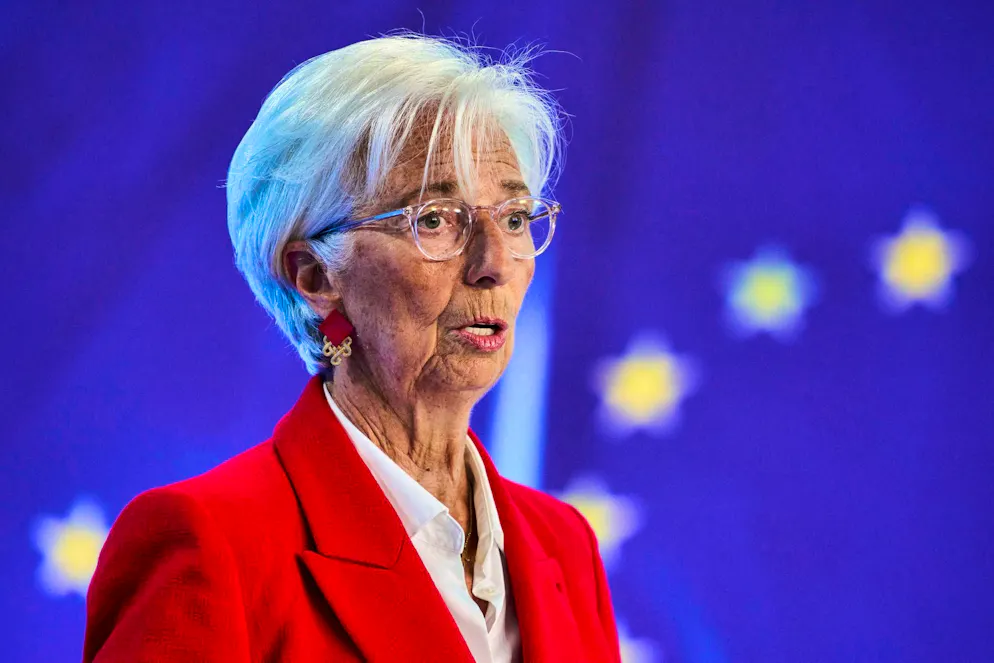 Urgently warning of the dangers of Trump taking over monetary policy: Christine Lagarde, President of the European Central Bank.