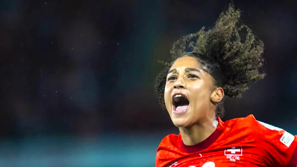 Piubel imposes herself, Schertenleib suffers in Mexico - Gallery. Sydney Schertenleib has to be substituted early in Barcelona's test match
