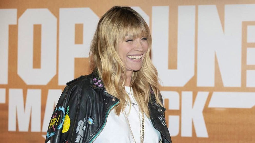 La showgirl si racconta. Elenoire Casalegno: «Scappai io da Sgarbi, eravamo fuoco e alcol»