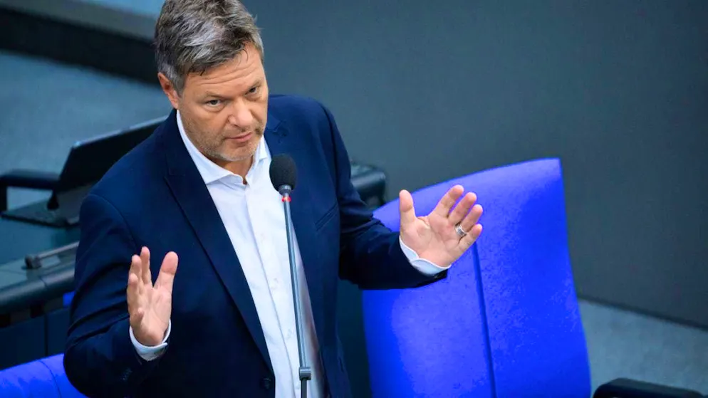 ARCHIVE - Former Federal Economics Minister Habeck of the Green Party is retiring from the Bundestag. Photo: Bernd von Jutrczenka/dpa