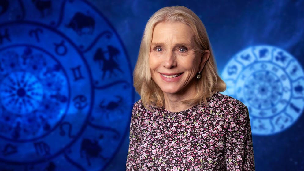 January horoscope. Monica Kissling: 