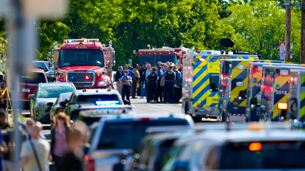 At least two people are believed to have been killed in a gun attack at a US school.