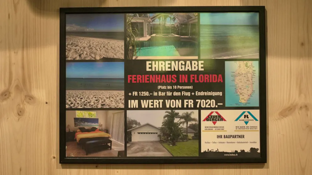The gift temple at the ESAF - the best prizes. How about a trip to Florida after the Swiss Wrestling Championships?