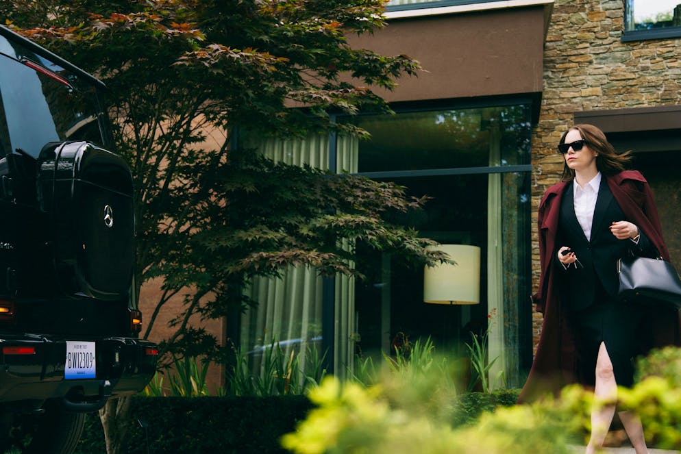 BUGONIA. Sie spielt die CEO einer Biomedizin-Firma.