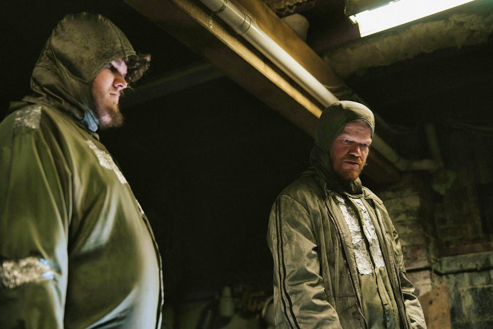 BUGONIA. Ready for anything in the battle with the aliens...