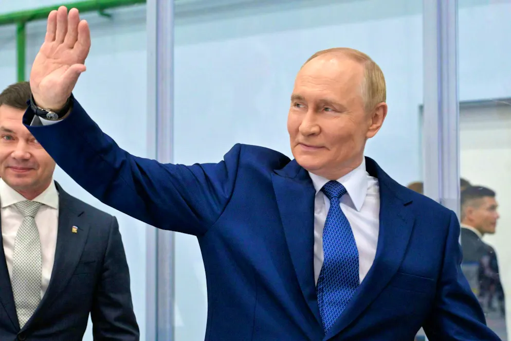 Vladimir Putin is already benefiting from the meeting: Trump is finally taking him out of his international isolation.