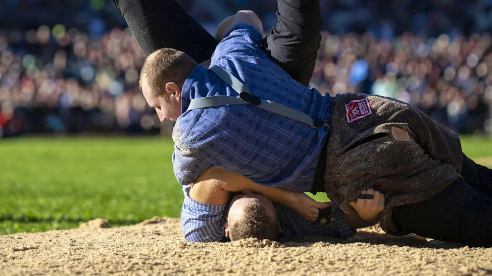 Trotz offensichtlicher Fehlentscheide. Schwingfans sind gegen den Videobeweis: «Der VAR ist etwas für die Fussballwelt!»