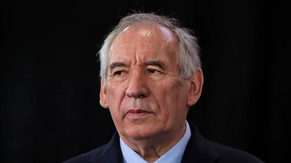 Il destino della Francia. Bayrou sull'8 settembre: «Un Paese indebitato è un Paese che non ha più sovranità, non ha più libertà». Ecco perché