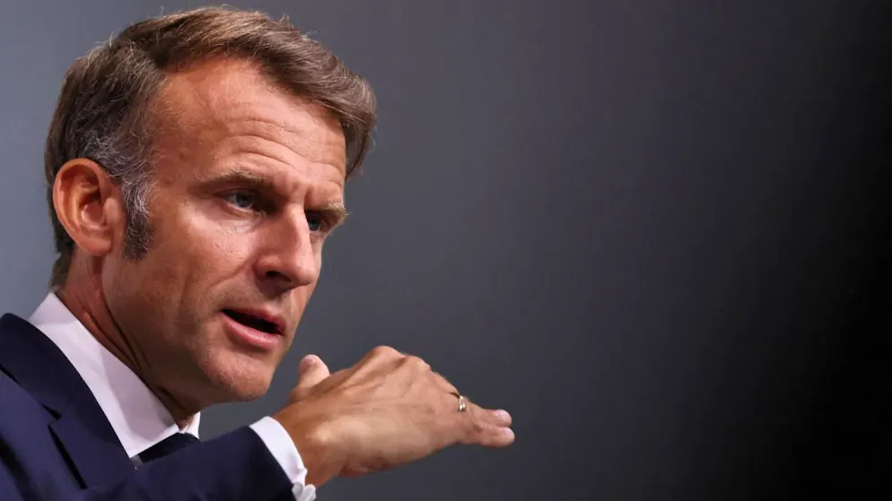 Francia. Macron «ordina» ai capi della maggioranza di lavorare con il PS