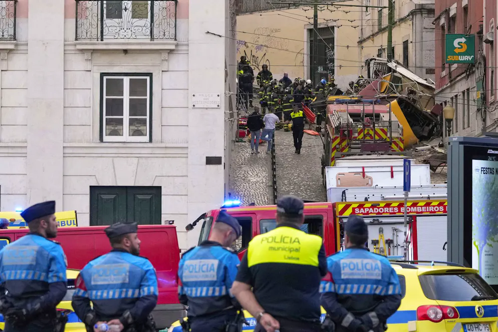 Deraglia la funicolare di Gloria a Lisbona, almeno 3 morti. Squadre di intervento al lavoro sulla celebre funicolare