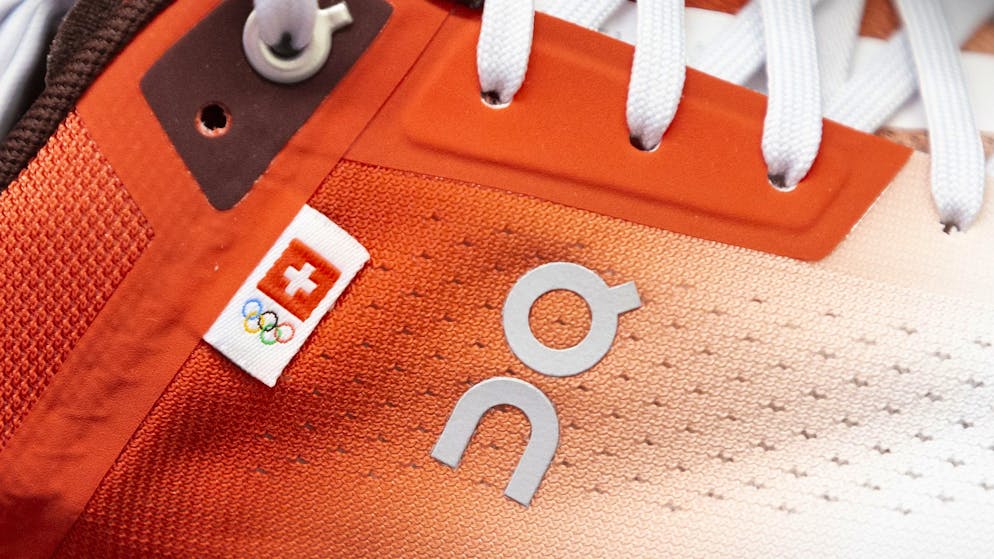 Streit um Swissness eskaliert. «Schildbürgerstreich» – Zürcher Schuhlabel On kämpft um das Schweizerkreuz