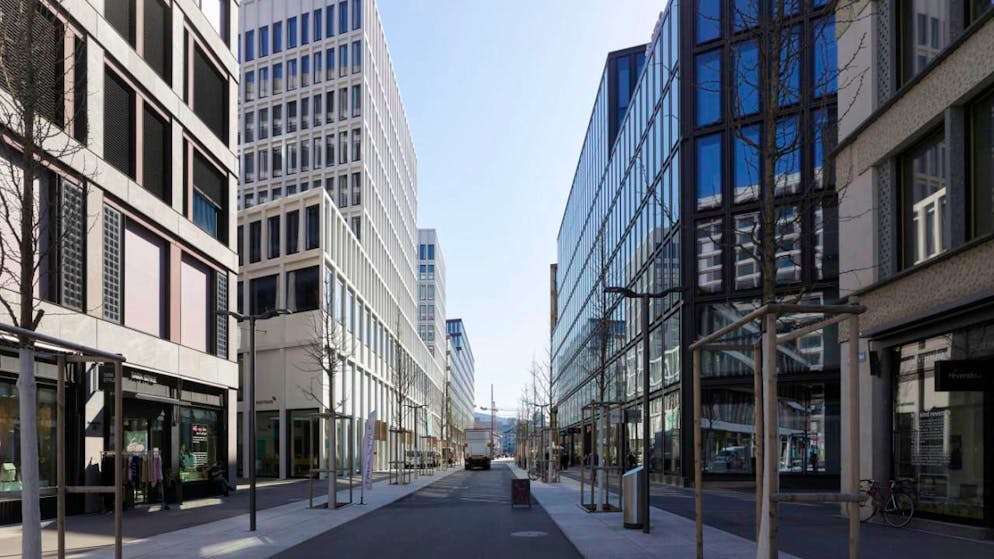 En ce qui concerne la propriété par étage, les prix ont progressé de la manière la plus importante en Suisse centrale (+6,7%) et en Suisse orientale (+4,3%).