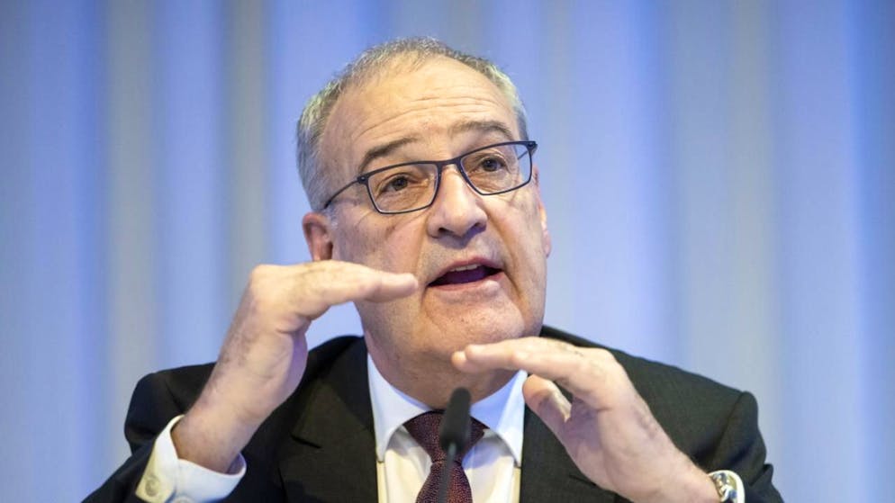 Bundespräsident Guy Parmelin hat sich mit Opferfamilien getroffen.