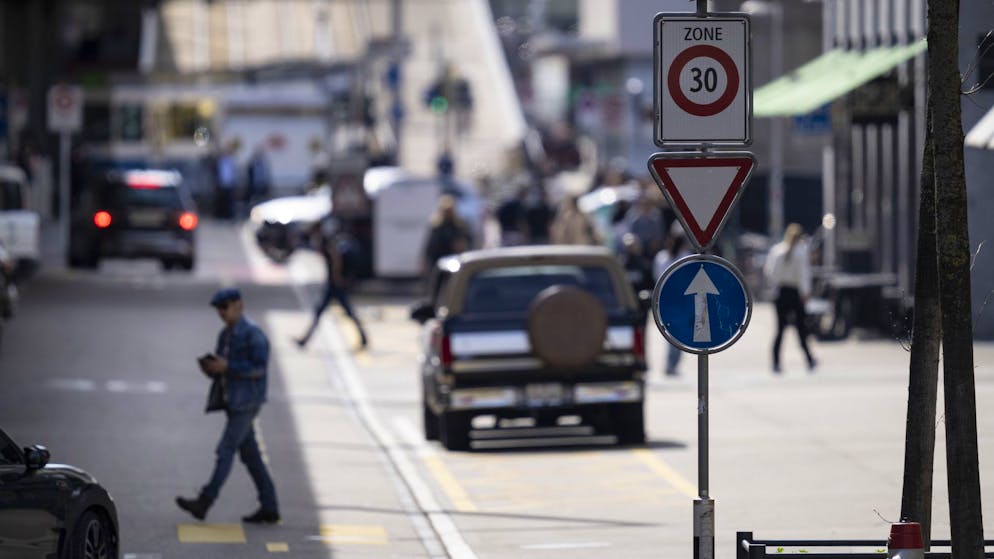 Cities fight for their sovereignty. 30 km/h speed limit at risk - cities and VCS up in arms against the Federal Council