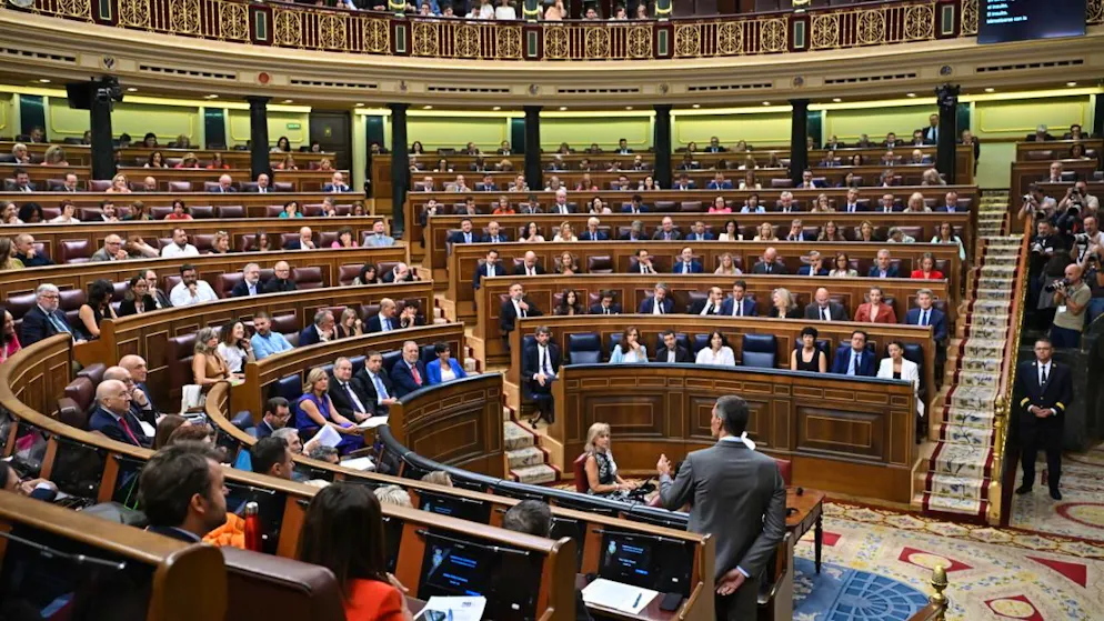 Alcuni partiti si oppongo all'iniziativa.