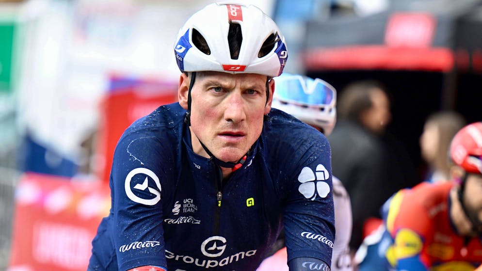 Chaos sur la Vuelta. Stefan Küng s’insurge : «Ce ne sont pas des soldats, mais des humains»