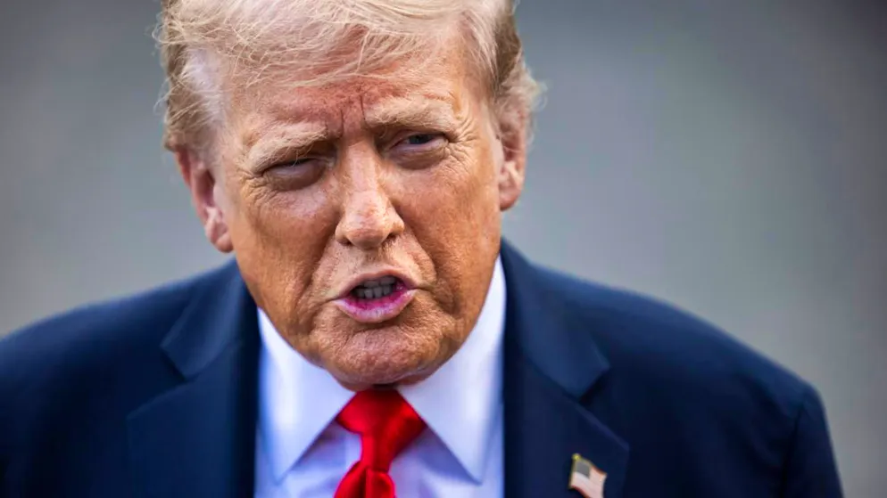 «Convinto a consegnarsi alle autorità dal padre, un uomo di fede»: così Donald Trump a proposito dell'arresto del presunto killer di Charlie Kirk.