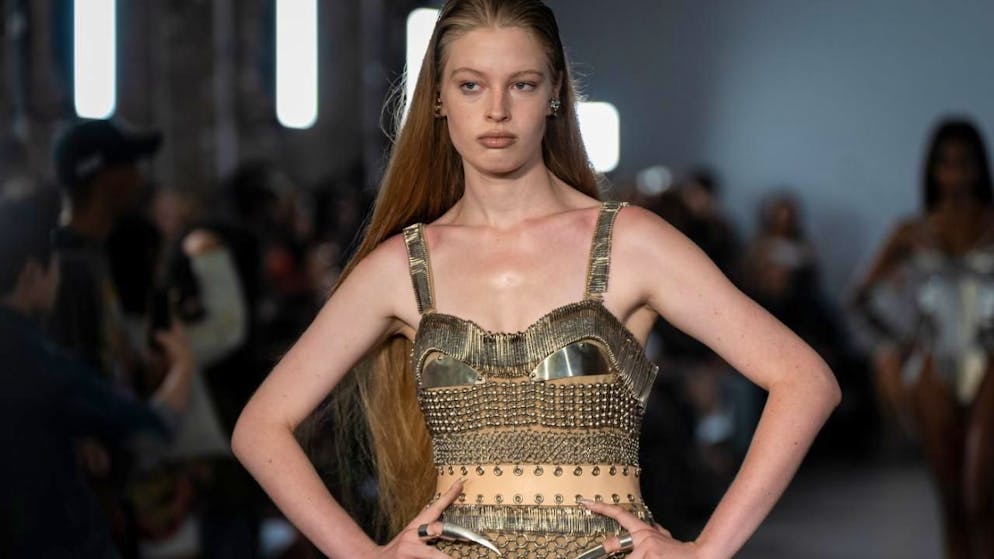 Moda. Vivian Wilson, la figlia di Musk, debutta alla Fashion Week di New York