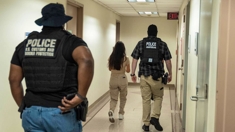 Etats-Unis. Latinos, ex-militaires, retraités... la police de l'immigration recrute large