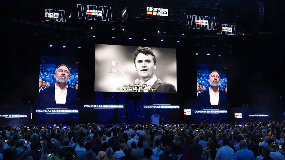 Jetzt versuchen sie den korrekten Weg. Rechte nutzten Charlie Kirks Tod für kalkulierten EU-Skandal
