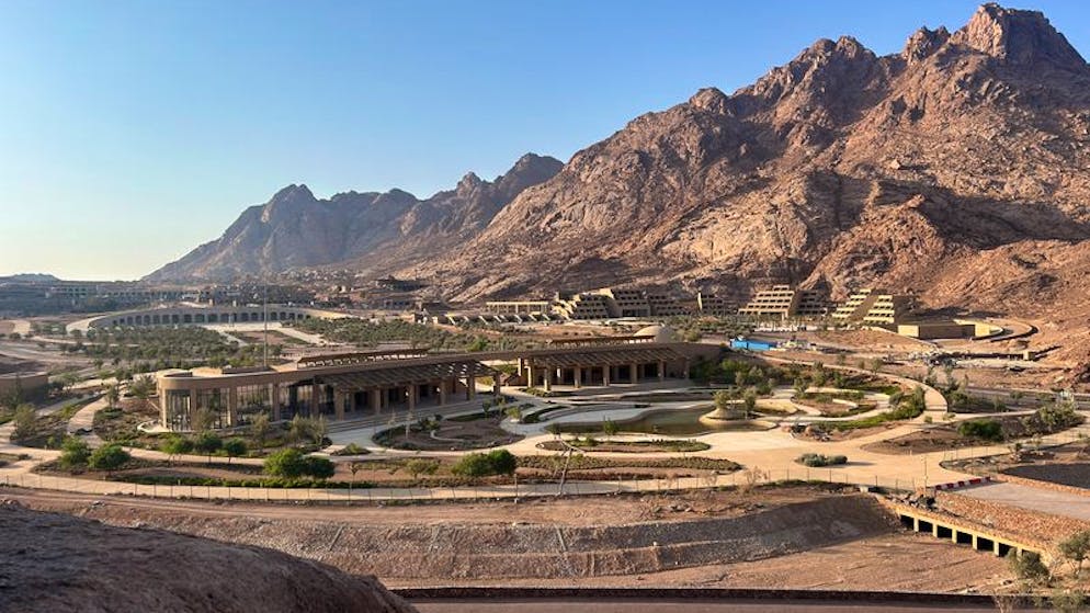 Mega progetto sul Monte Sinai. L'antico monastero di Santa Caterina diventerà una roccaforte turistica?