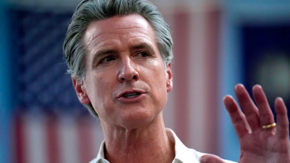 Gavin Newsom will mit Memoiren an Profil gewinnen.