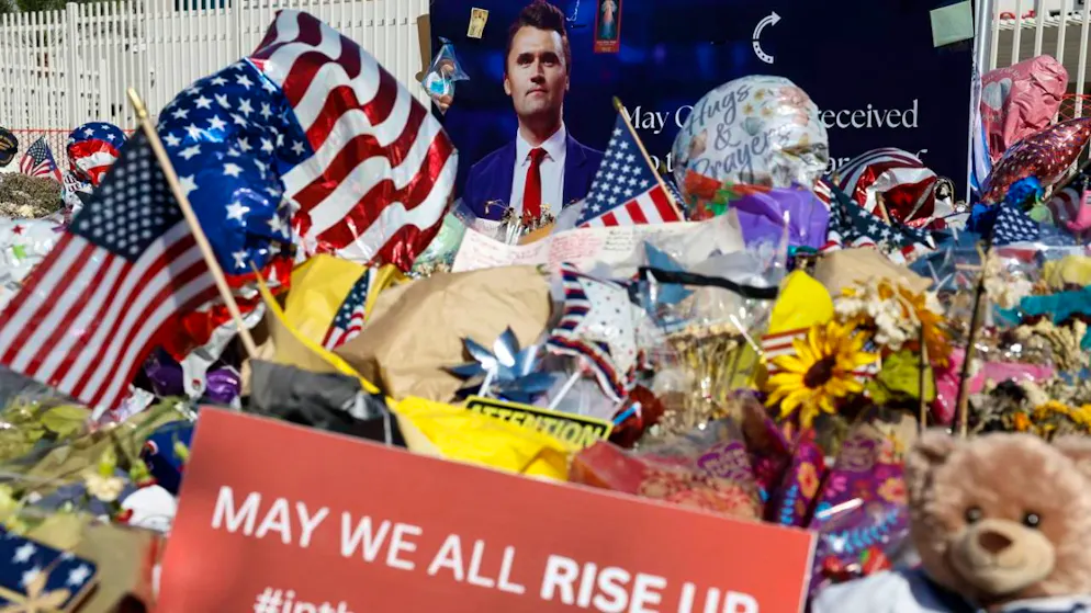 La cerimonia per Charlie Kirk si terrà domani a Glendale, in Arizona, tra imponenti misure di sicurezza.