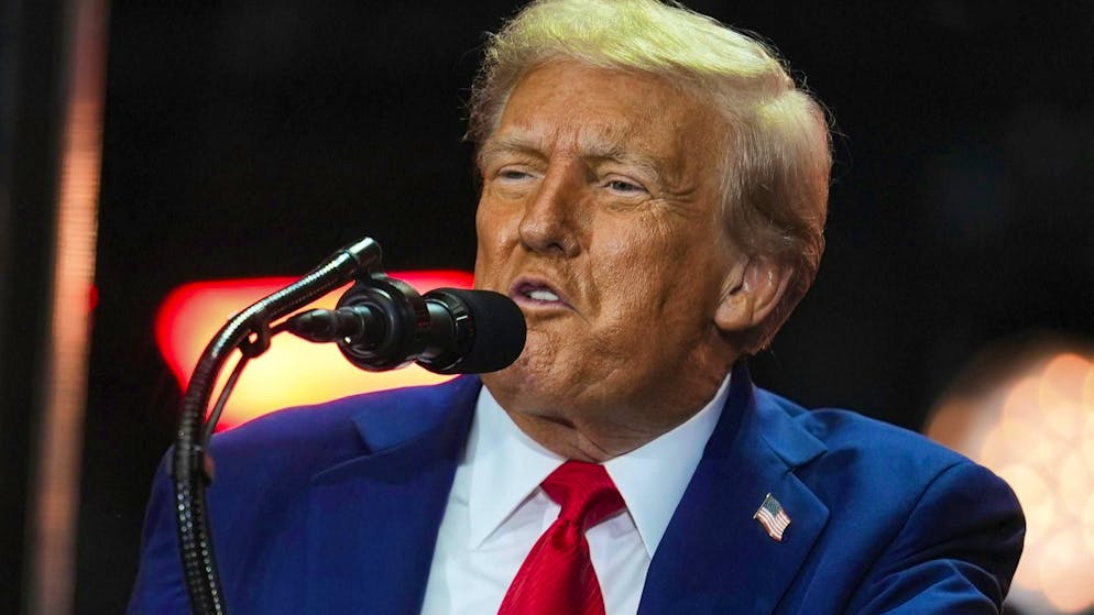 Dalla religione alla vendetta. Le 7 frasi che si sono distinte durante il discorso funebre di Trump per Charlie Kirk