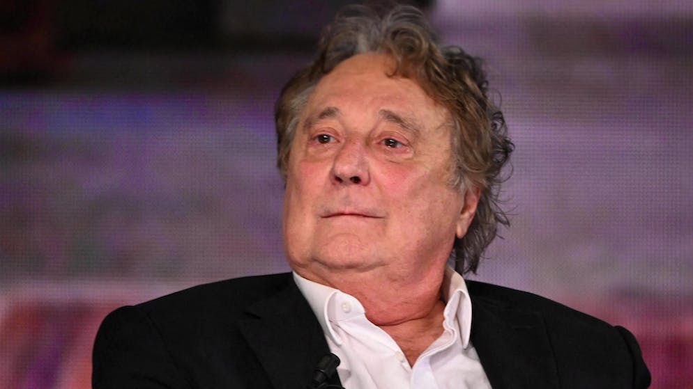 Enzo Iacchetti non ha sopportato gli interventi di Eyal Mizrahi.