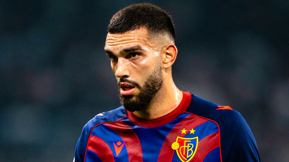 Transfer ticker. Barisic leaves FCB ++ Vladi returns to Aarau on loan