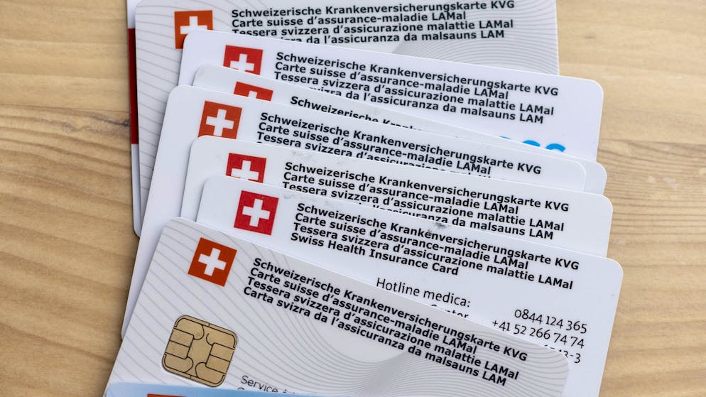 New analysis shows. How to save up to 40 percent on health insurance