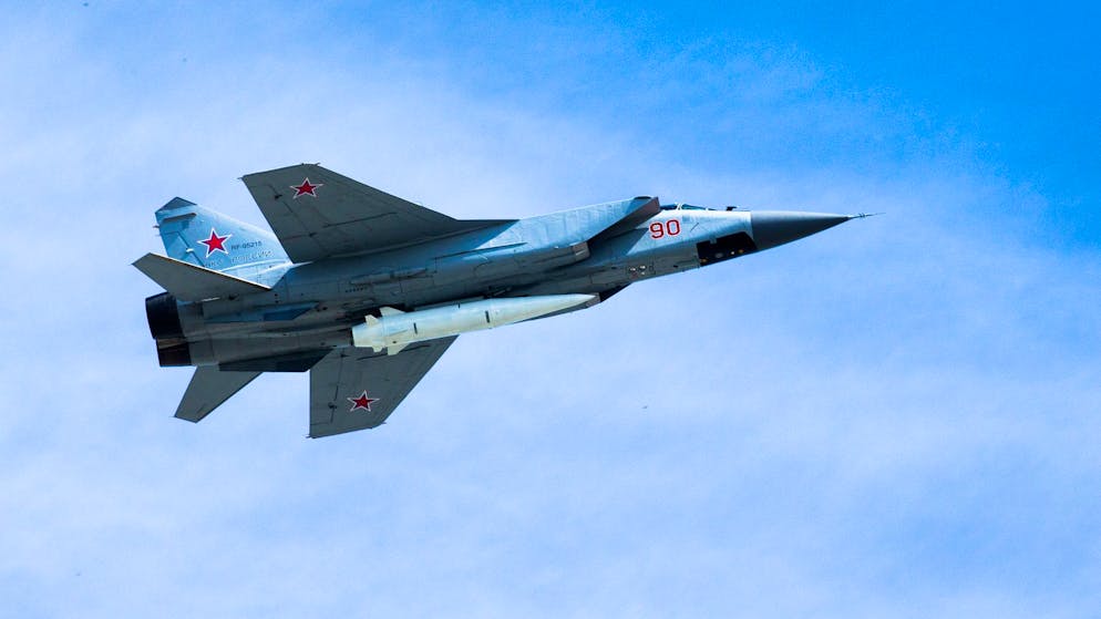 Under threat of force. Nato warns Putin after air incidents - but there is a problem