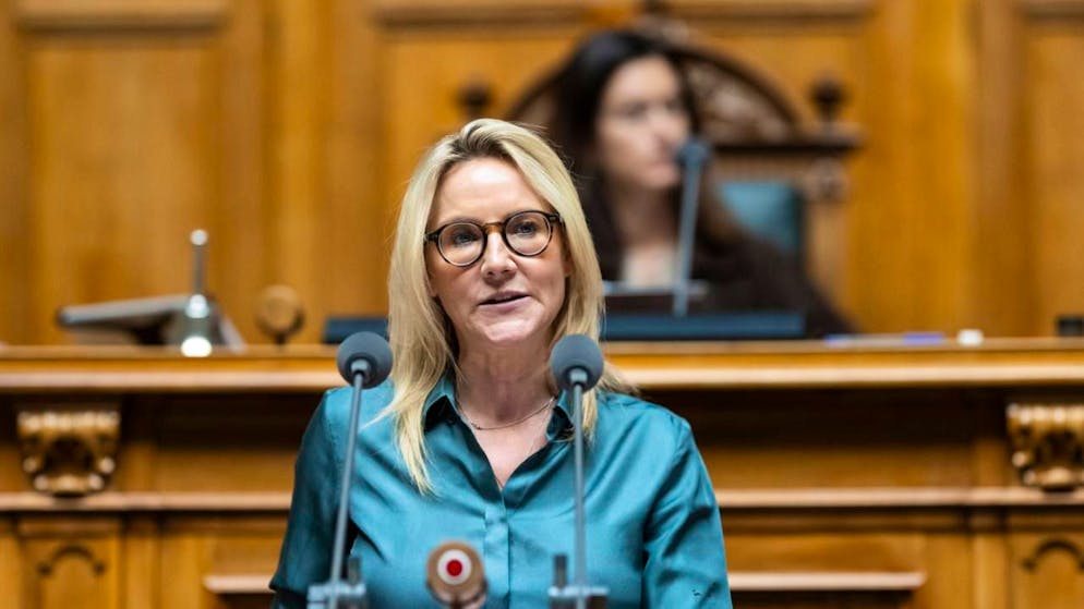 Svizzera. Fine delle rendite vedovili a vita: solo fino al 25mo anno di età del figlio più giovane