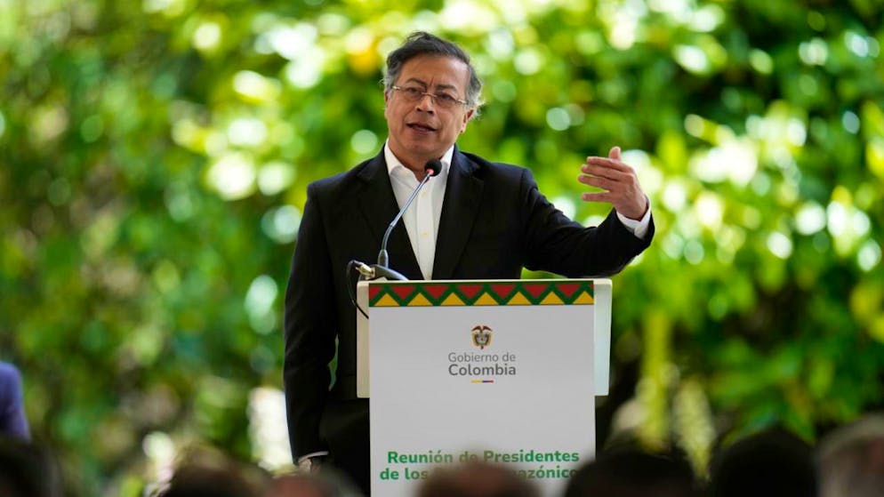 Retrait de l'aide financière américaine. La Colombie rappelle son ambassadeur aux Etats-Unis pour consultations