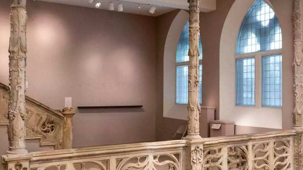 A chance find. Historic staircase from the 15th century turns up in the USA