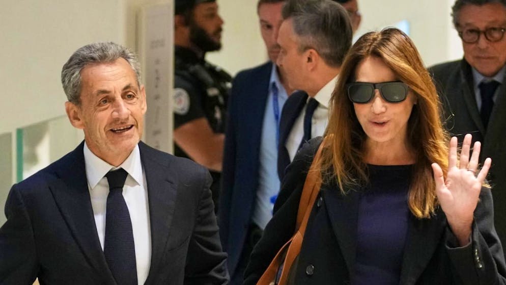 Il video su Instagram. Carla Bruni dedica «Let it be» al marito Sarkozy, condannato a 5 anni di carcere