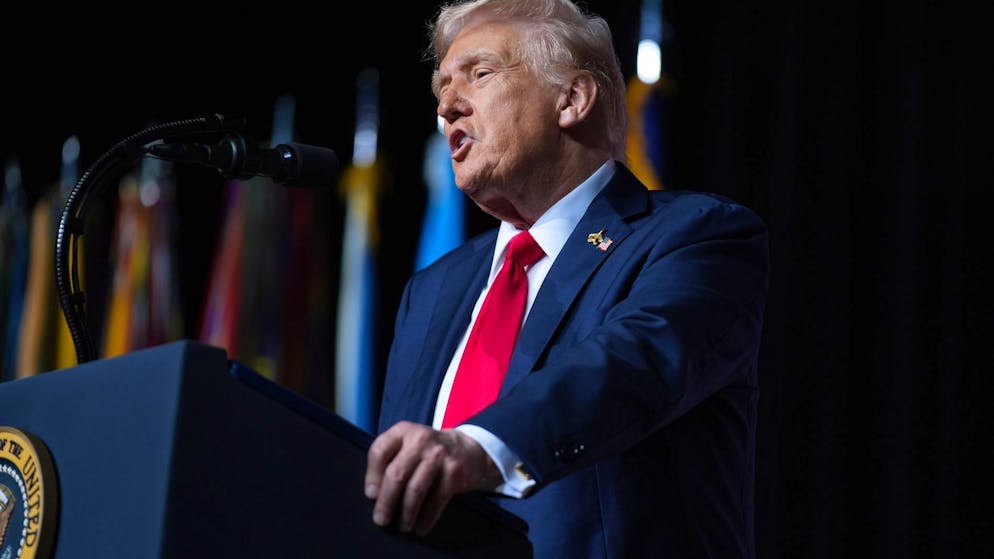 Trump hält Rede vor dem Militär. «Die USA haben alles gewonnen – dann sind sie woke geworden»